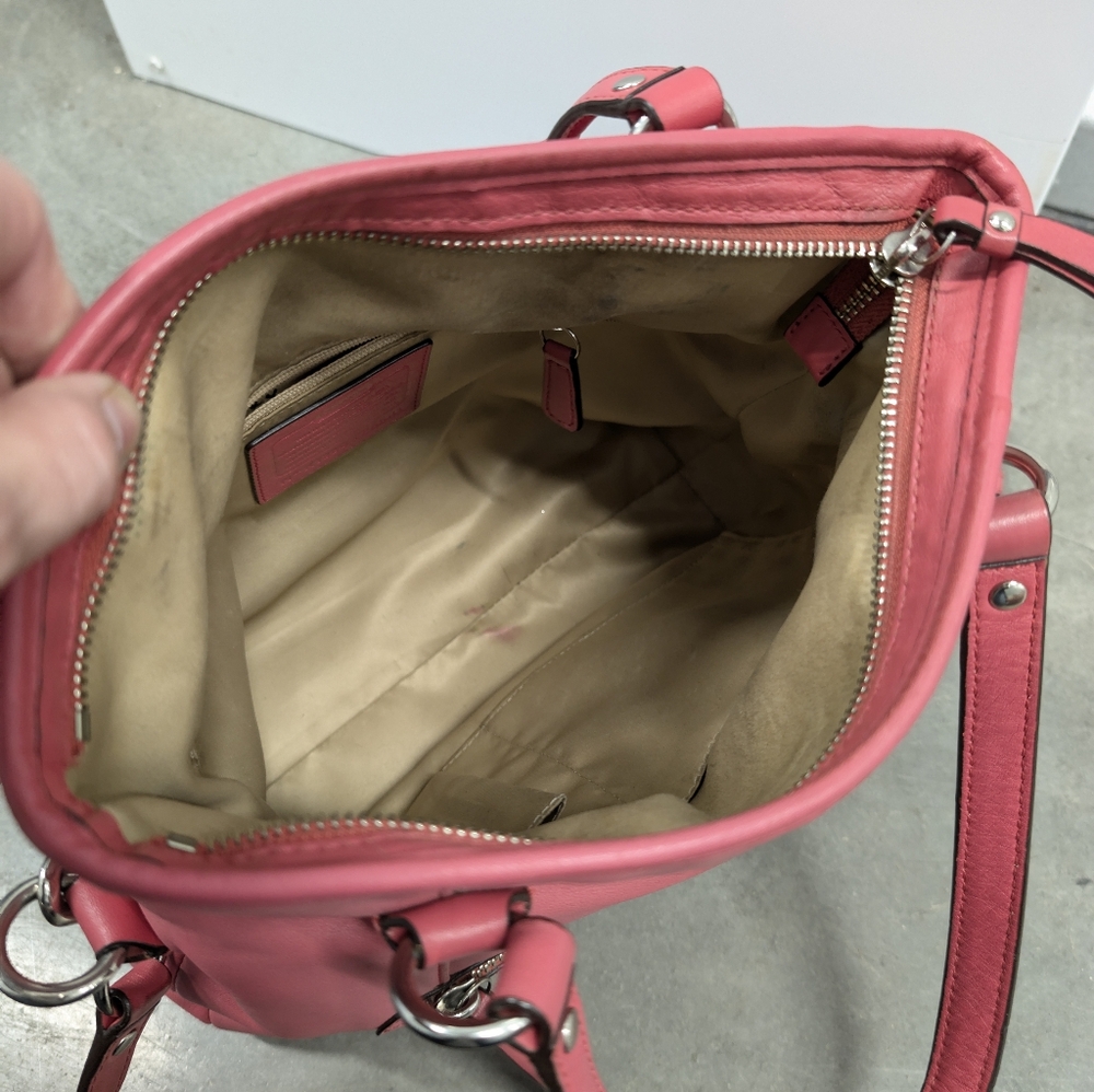 Coach Daisy Leather Mia Convertible Bag - Picture 11 of 12